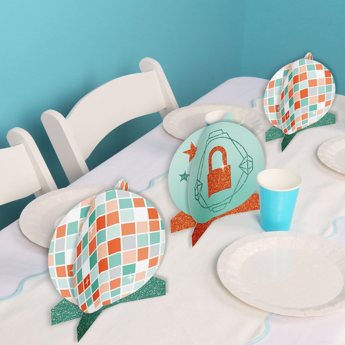 The Life of a Party 3D Centerpieces - 8 Ct