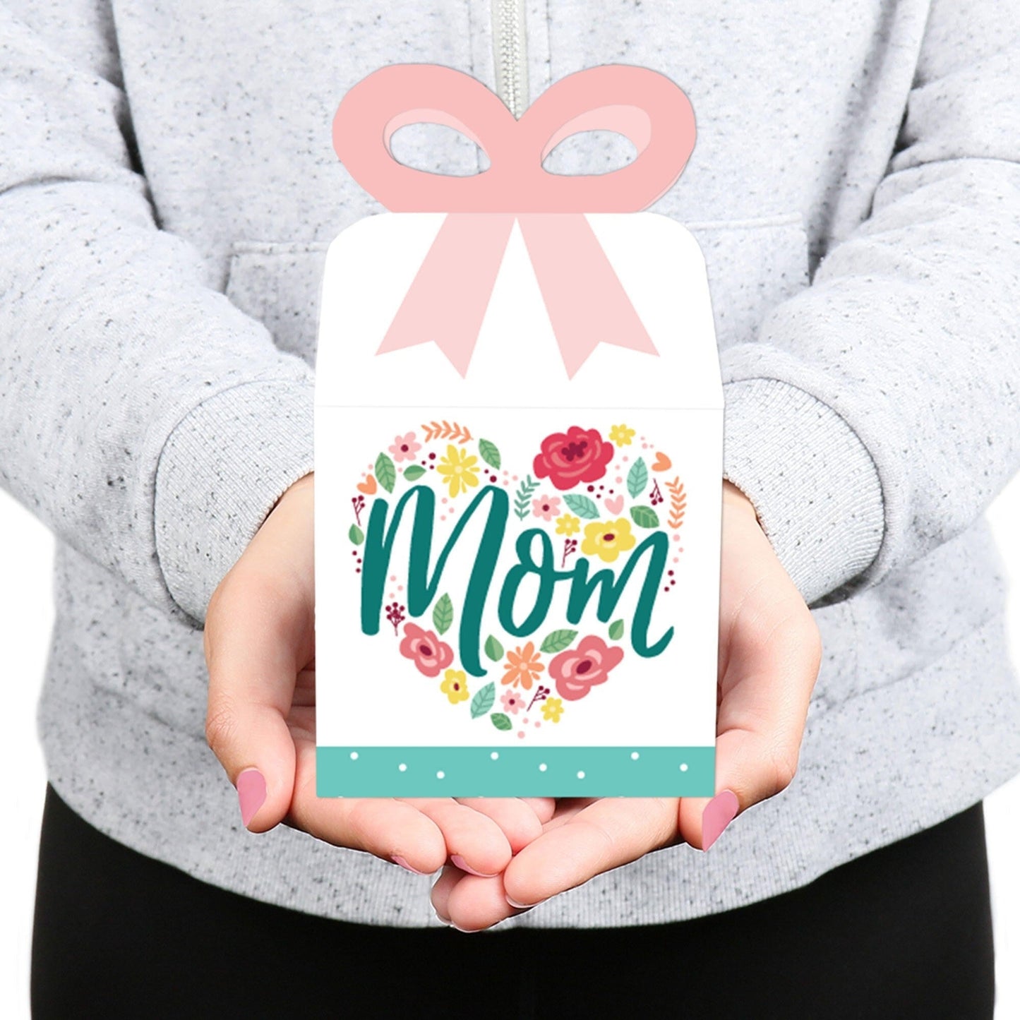 Colorful Floral Happy Mother's Day - Square Favor Gift Boxes - We Love Mom Party Bow Boxes - Set of 12