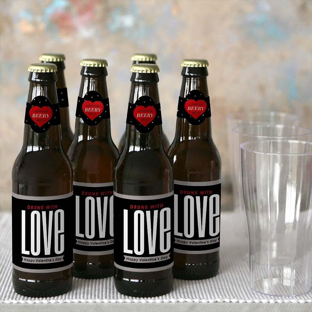 Valentine's Day - Valentine's Day - Decorations for Women and Men - 6 Beer Bottle Labels and 1 Carrier