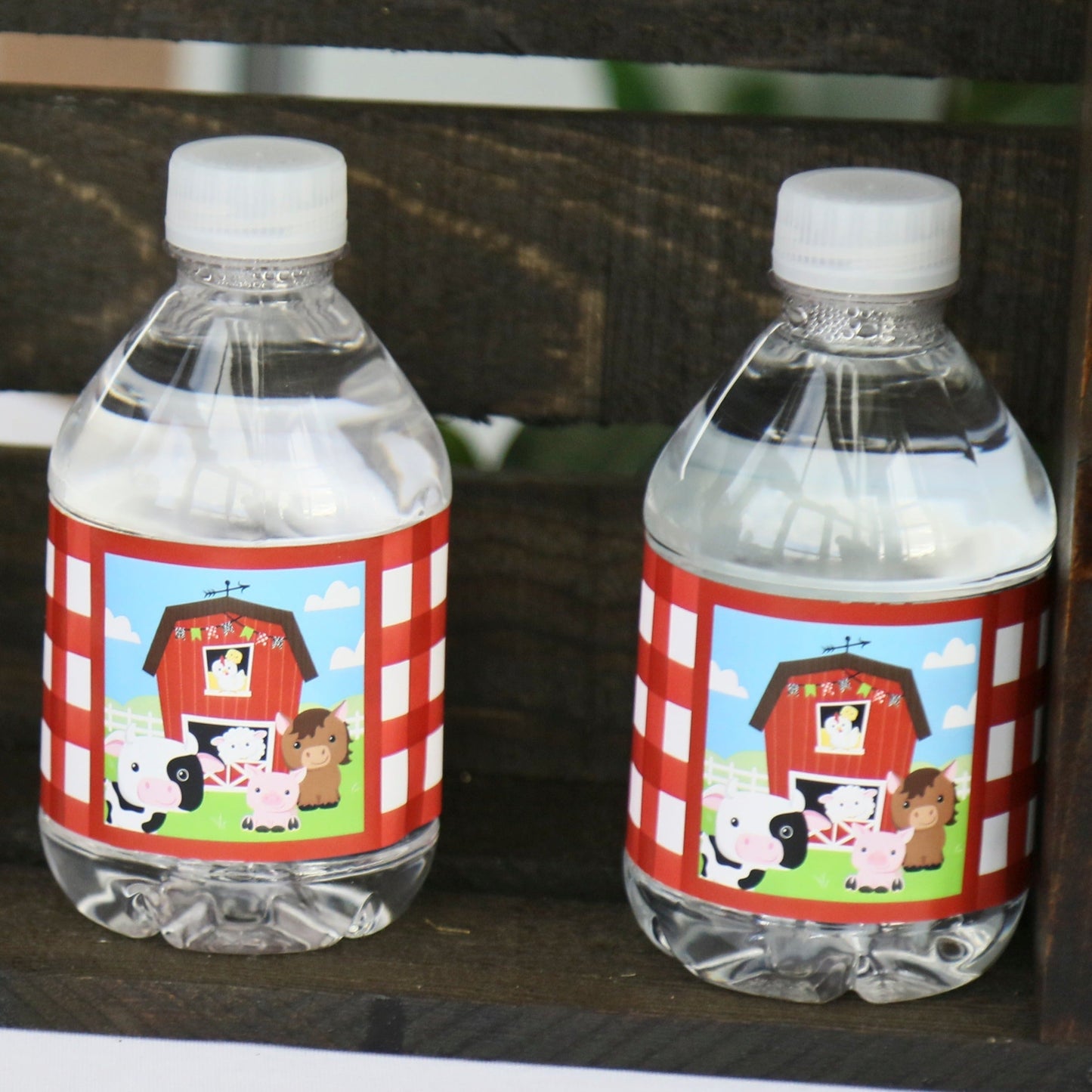 Farm Animals - Barnyard Baby Shower or Birthday Party Water Bottle Sticker Labels - Set of 20