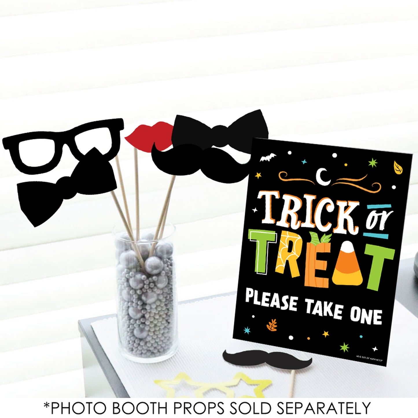 Kids Halloween Trick Or Treat Sign