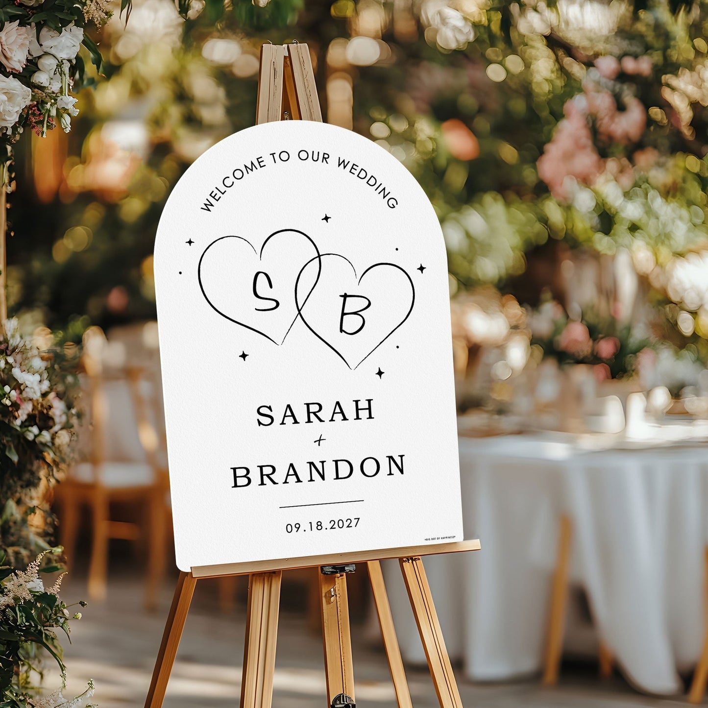 Personalized Text Wedding Hearts Welcome Sign (Select Your Size)
