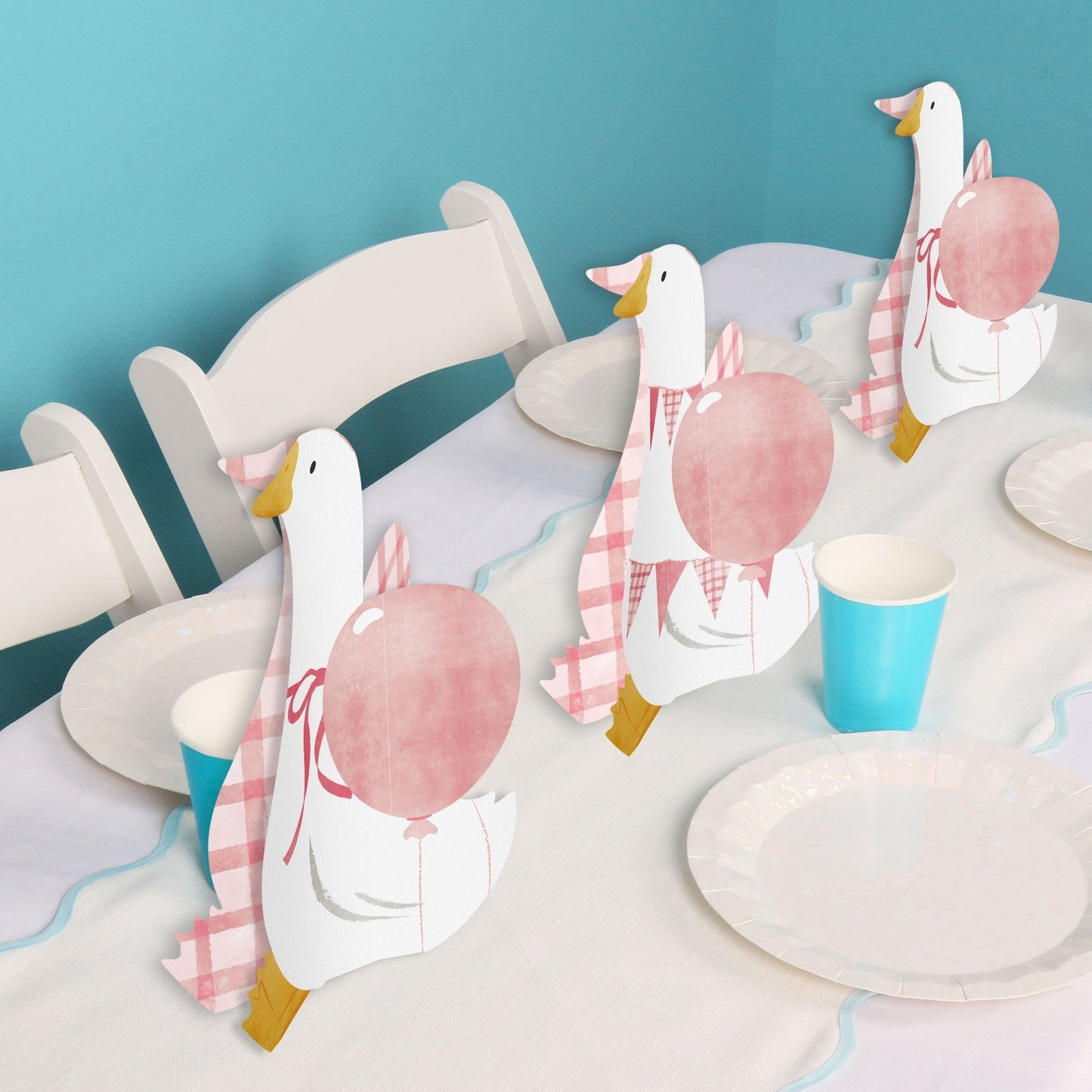 One Silly Goose Pink 3D Centerpieces - 8 Ct
