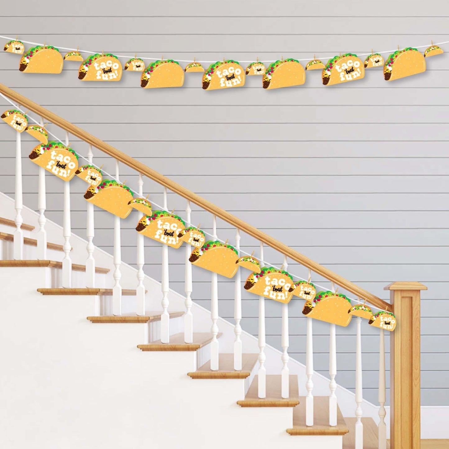 Taco 'Bout Fun - Mexican Fiesta DIY Decorations - Clothespin Garland Banner - 44 Pieces