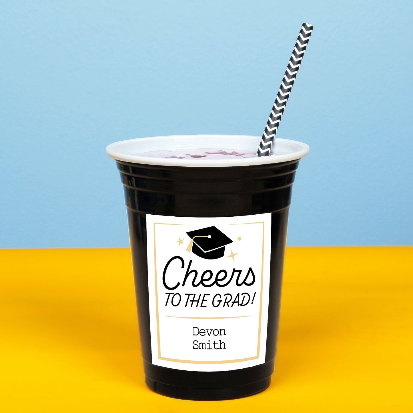 Custom Text Party Cups - Black and Gold Graduation - 16 Ct