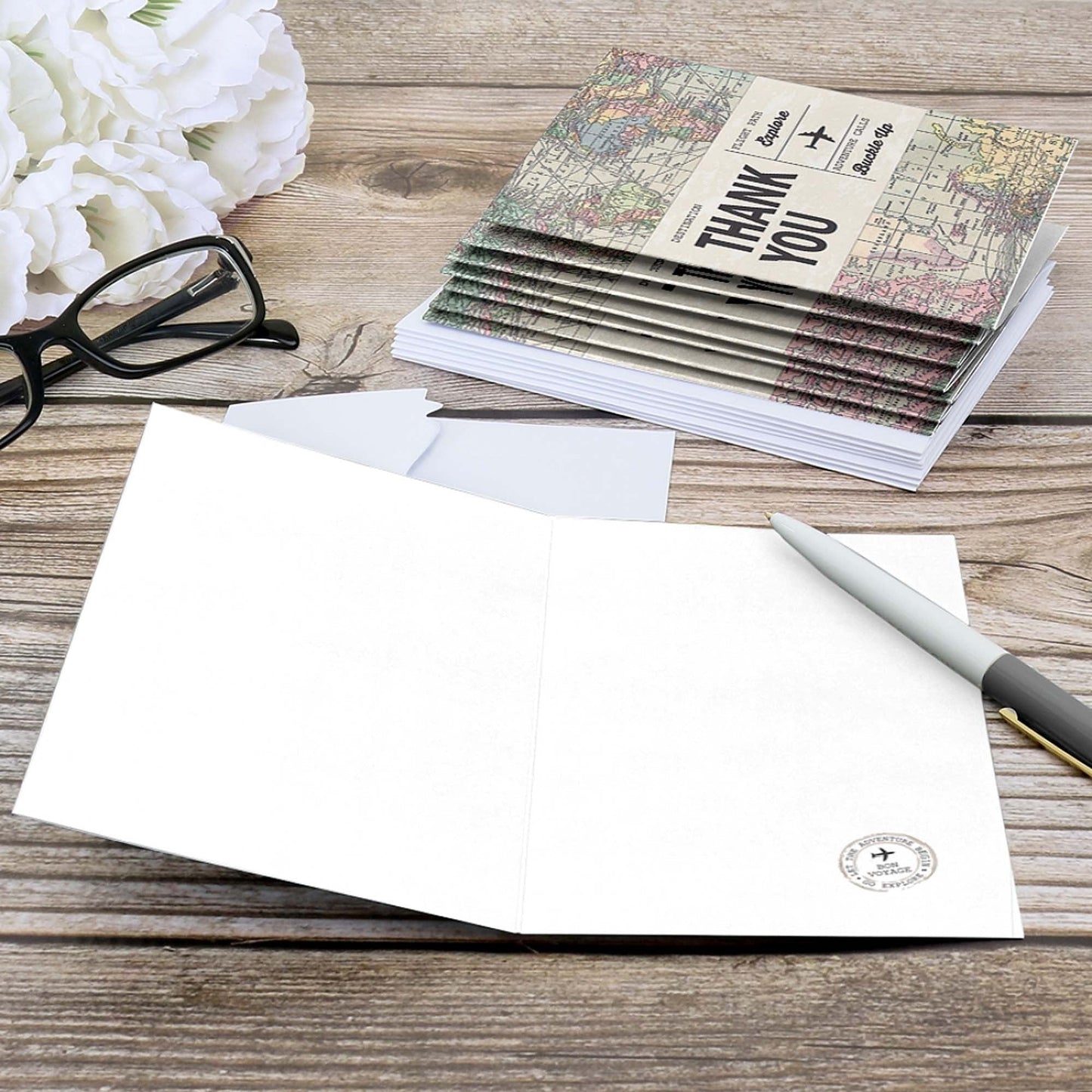 World Awaits - Graduation Party Thank You Cards - 8 ct
